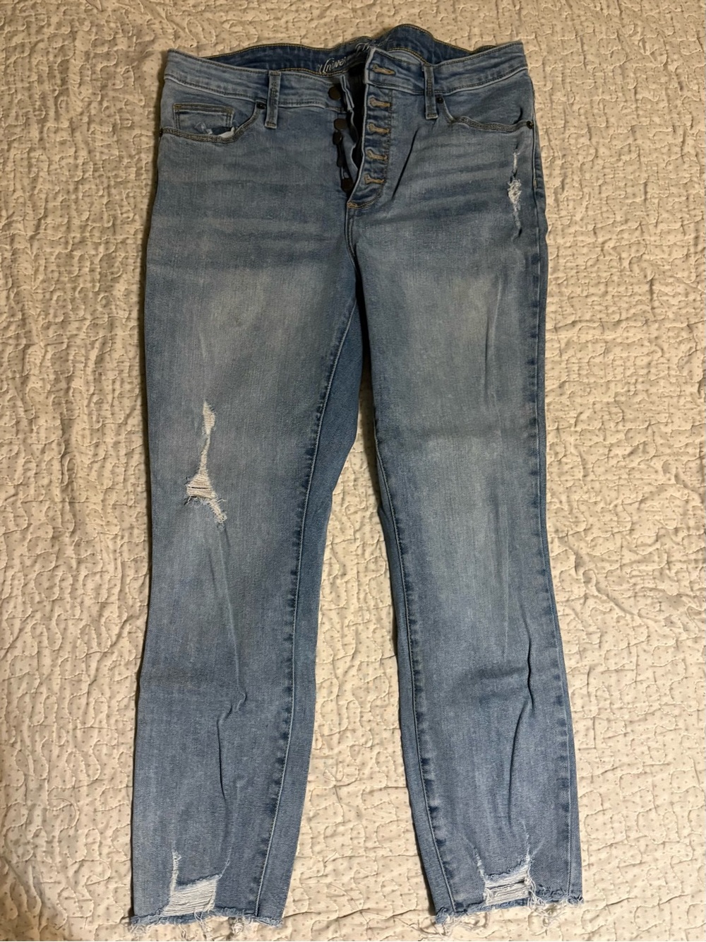 Universal Thread High-Rise Distressed Light Blue Jeans
